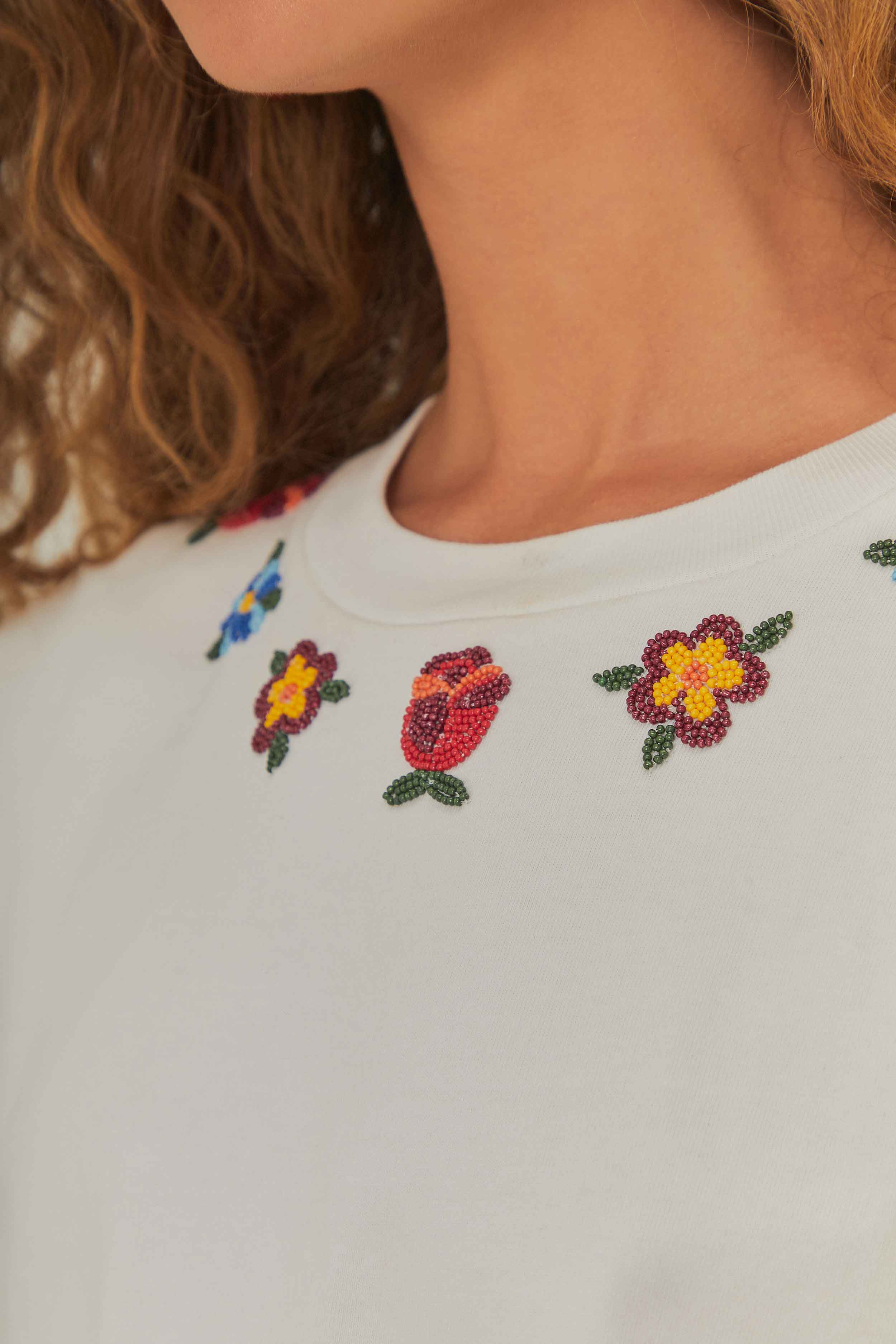 White Beaded Flowers T-Shirt - Image 5