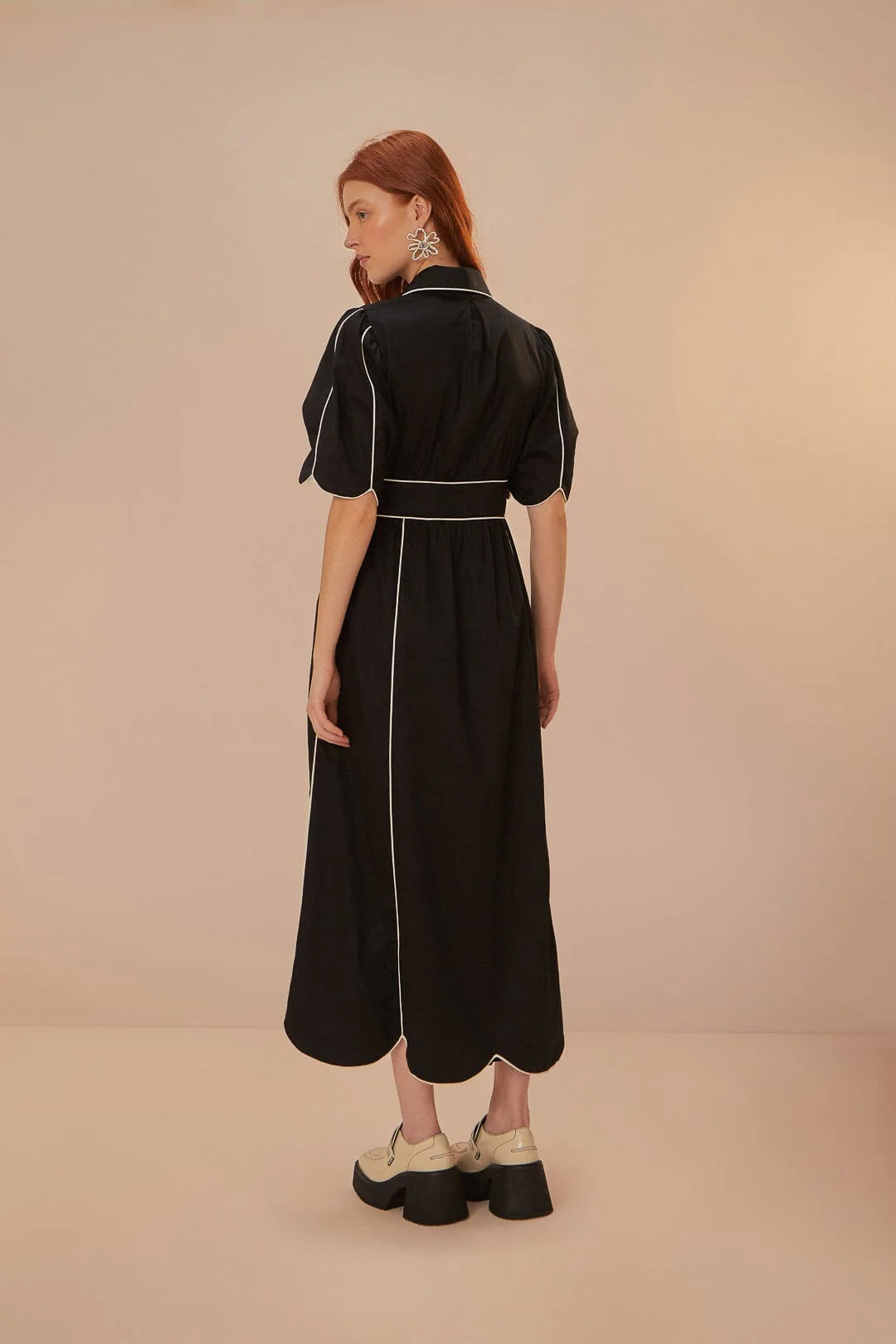 Black And White Short Sleeve Midi Dress - Image 5