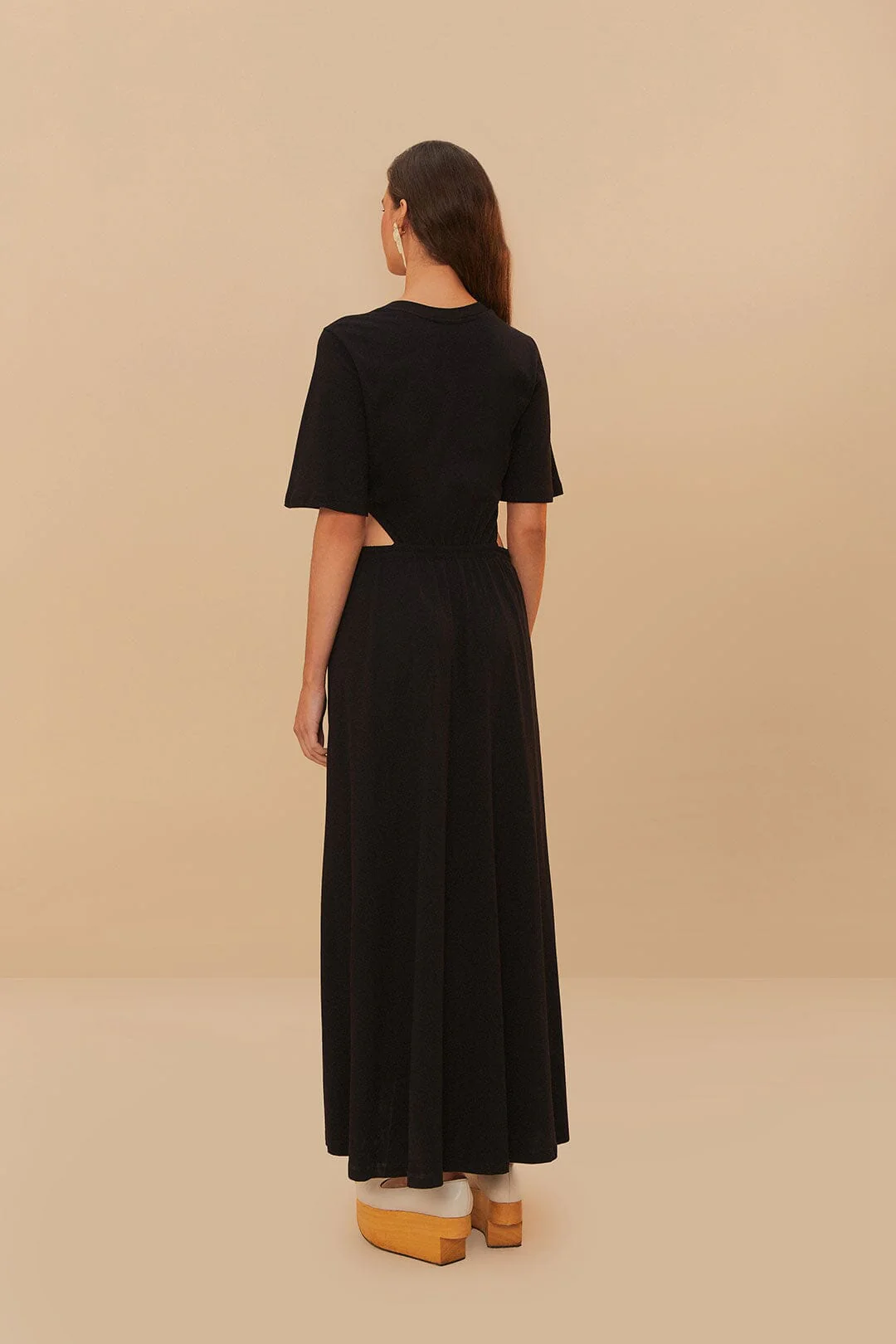 Black Cut-Out Short Sleeve Midi Dress - Image 3