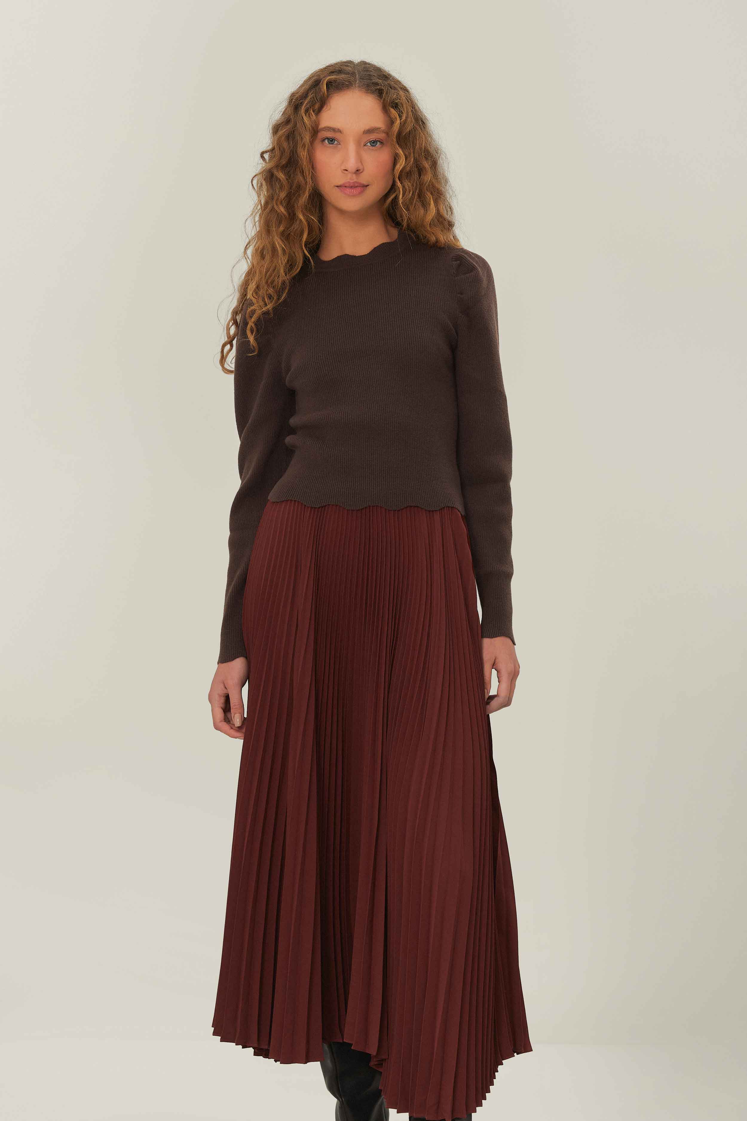 BROWN PLEATED MAXI SKIRT - Image 2