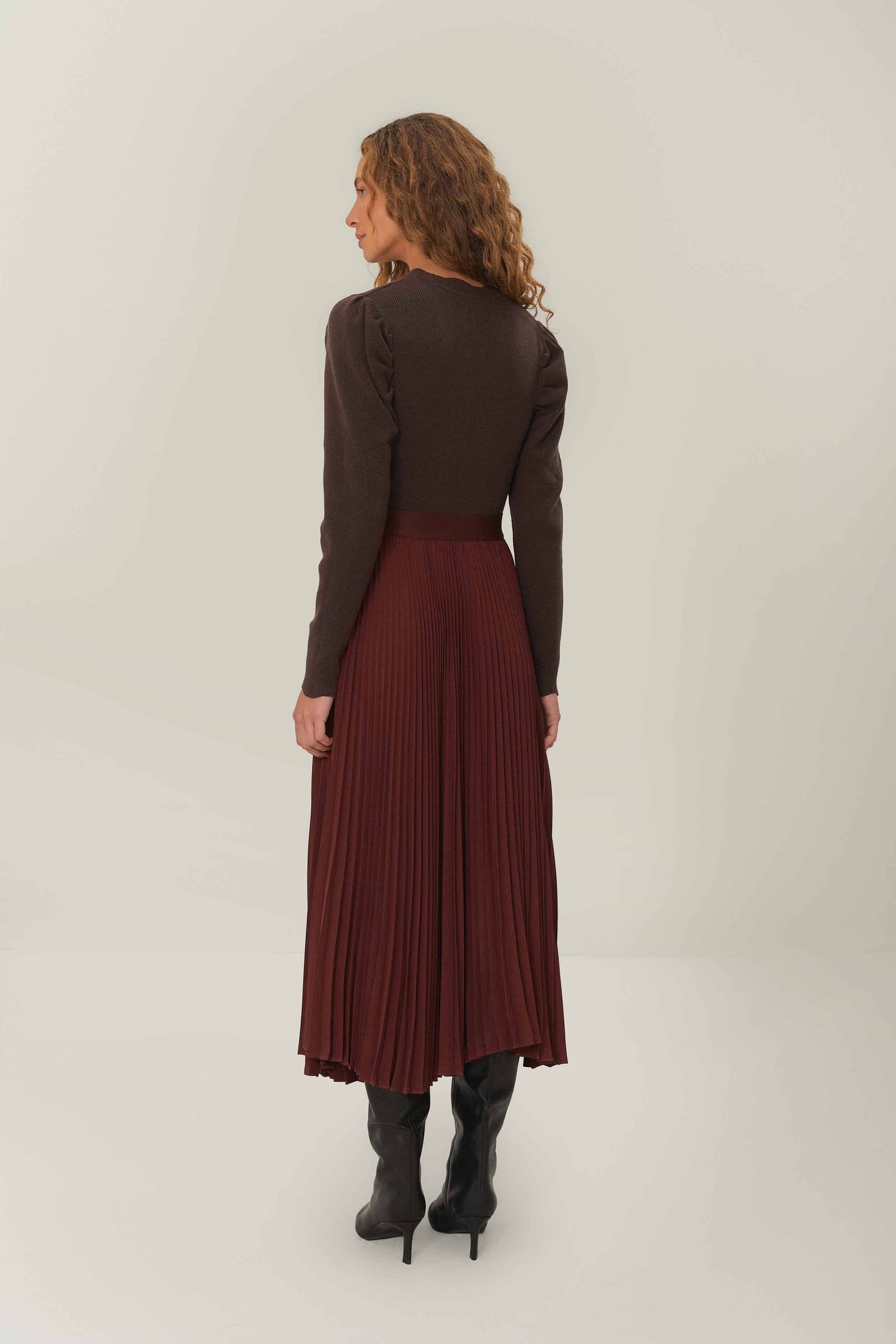 BROWN PLEATED MAXI SKIRT - Image 4