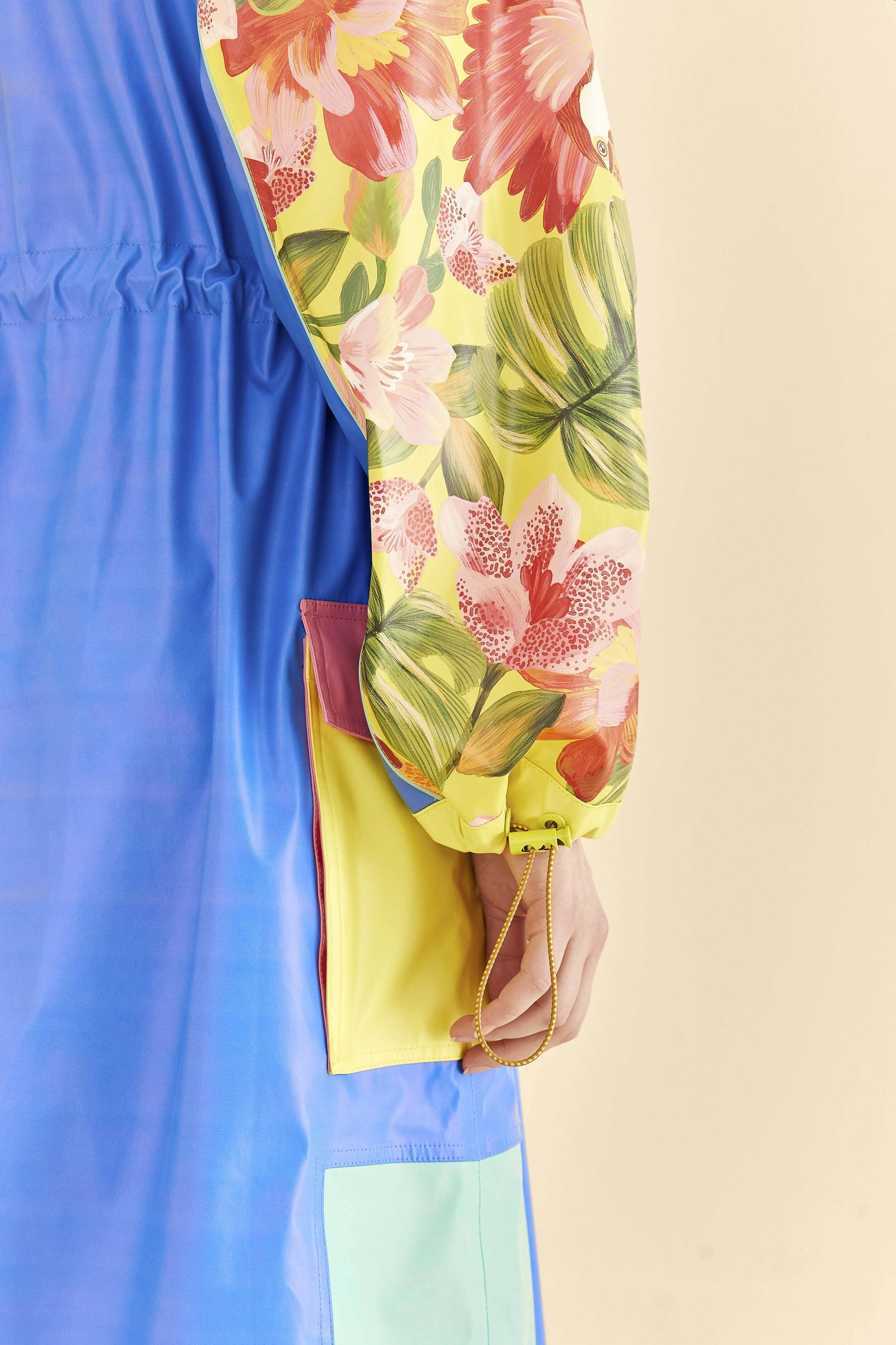 Blue Color Blocking Long Raincoat - Image 7