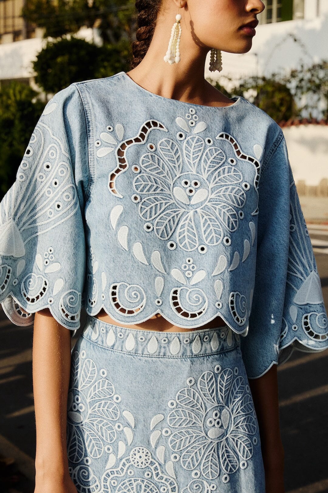 Denim Richelieu Kimono Sleeves Cropped Blouse - Image 2