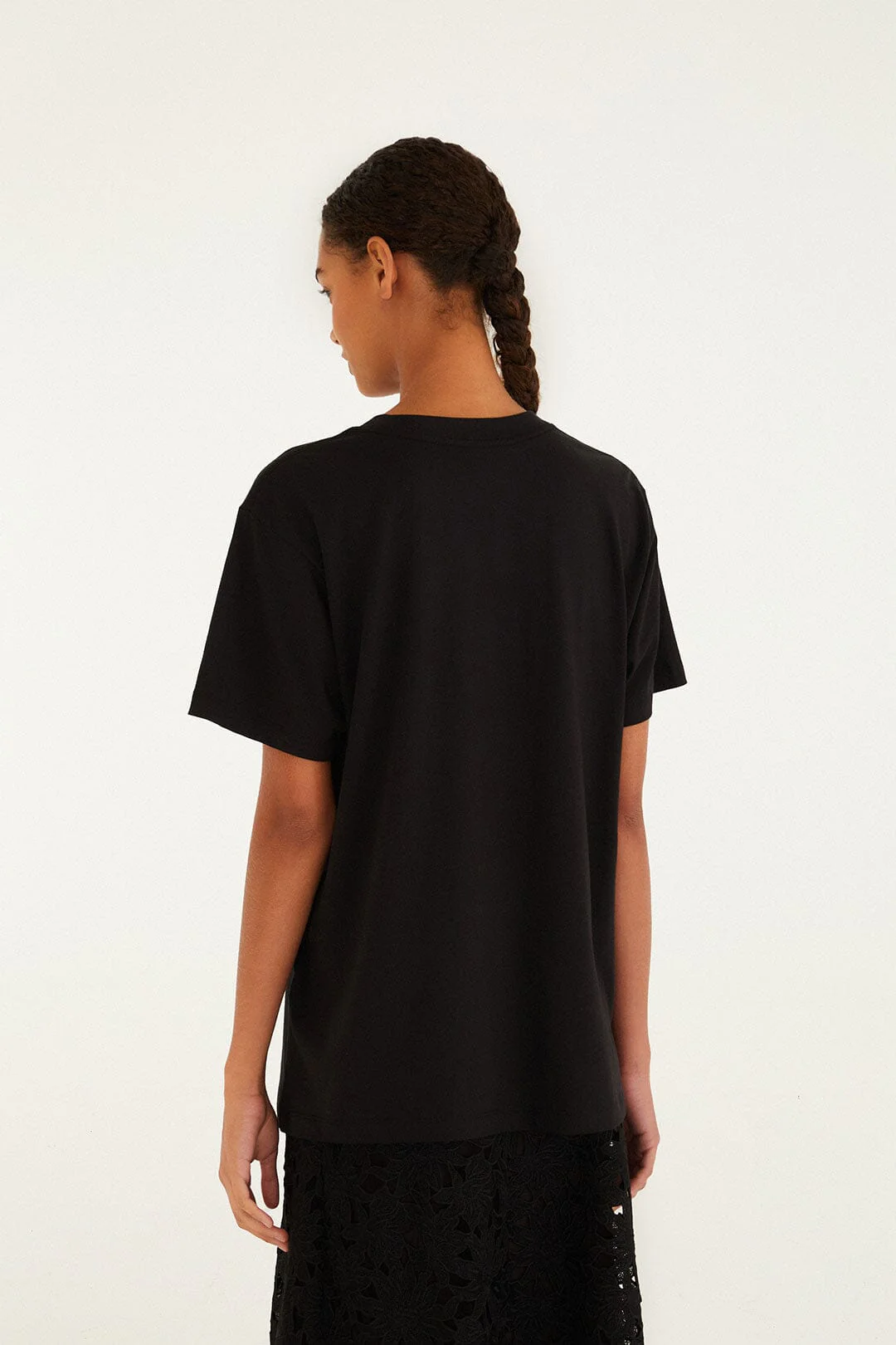 Black Rose Organic Cotton Relaxed T-Shirt - Image 3