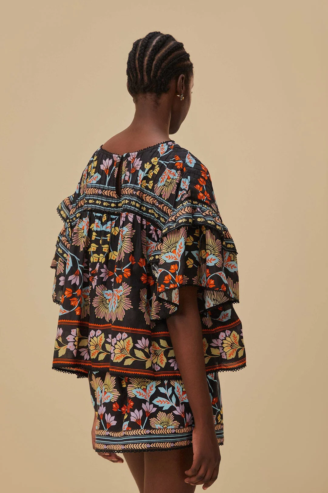 Flowery Black Blouse - Image 5