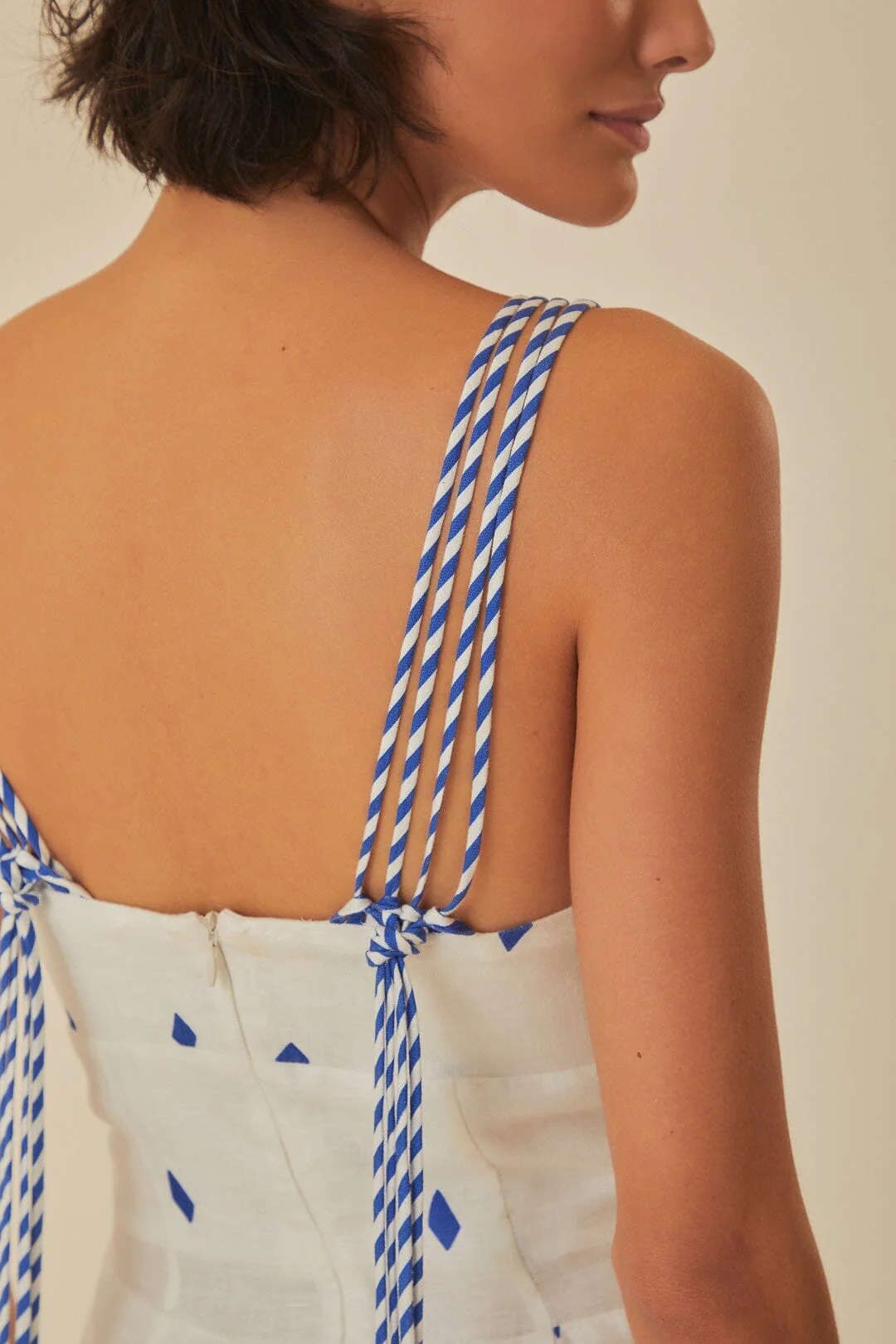 Off-White Graphic Fishes Euroflaxâ„¢ Premium Linen Maxi Dress - Image 5