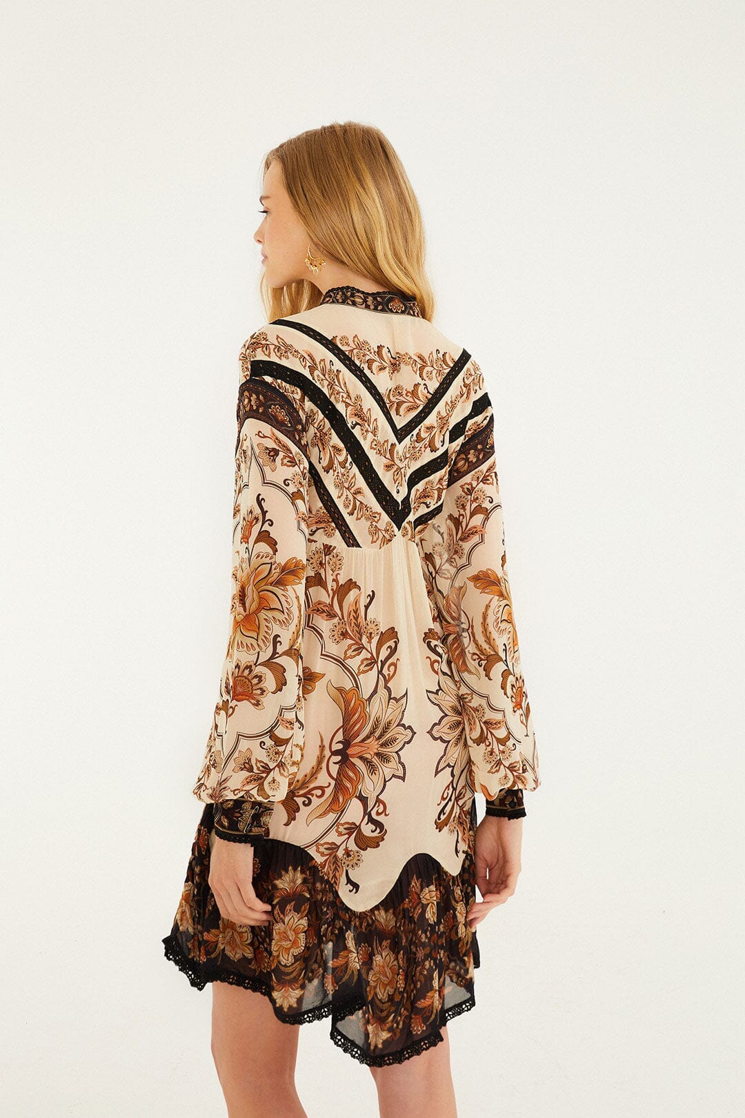 Sand Majestic Garden Lace Long Sleeve Mini Dress - Image 4