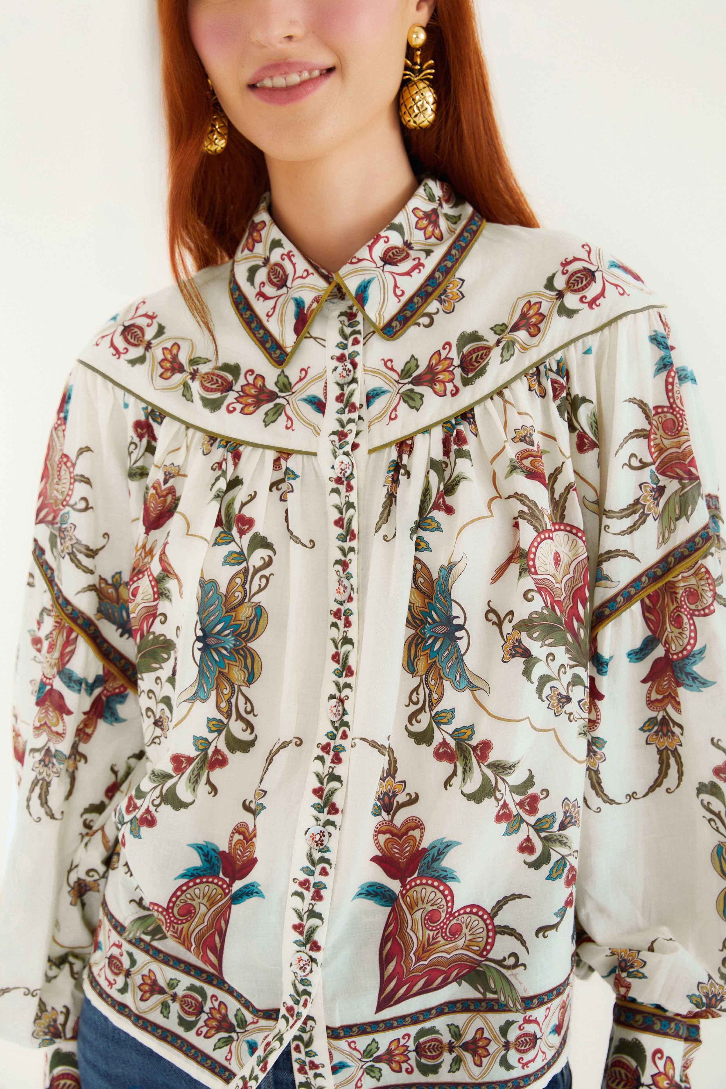 Cream Majestic Hearts Blouse - Image 2