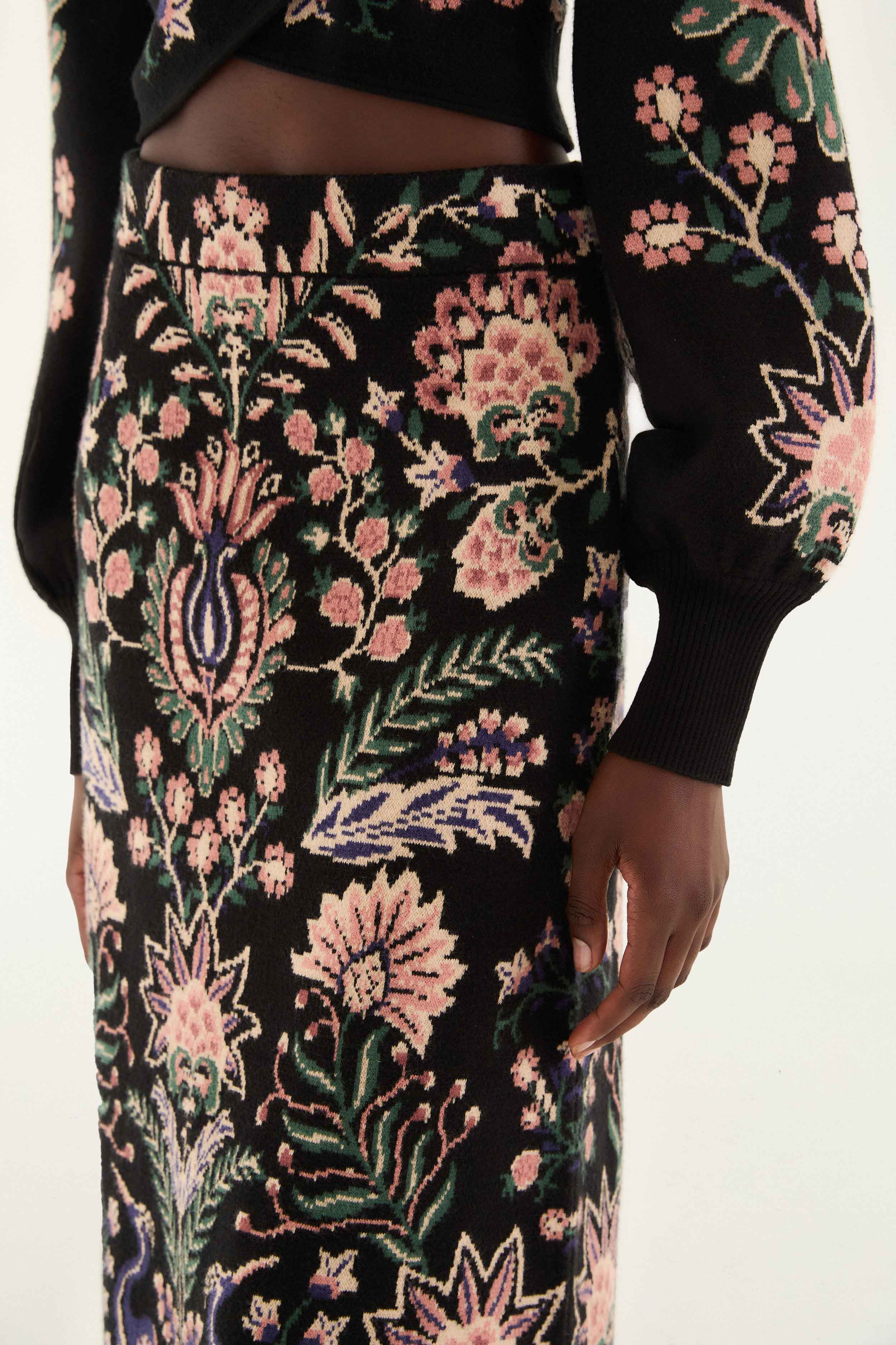 Marvelous Garden Knit Skirt - Image 3