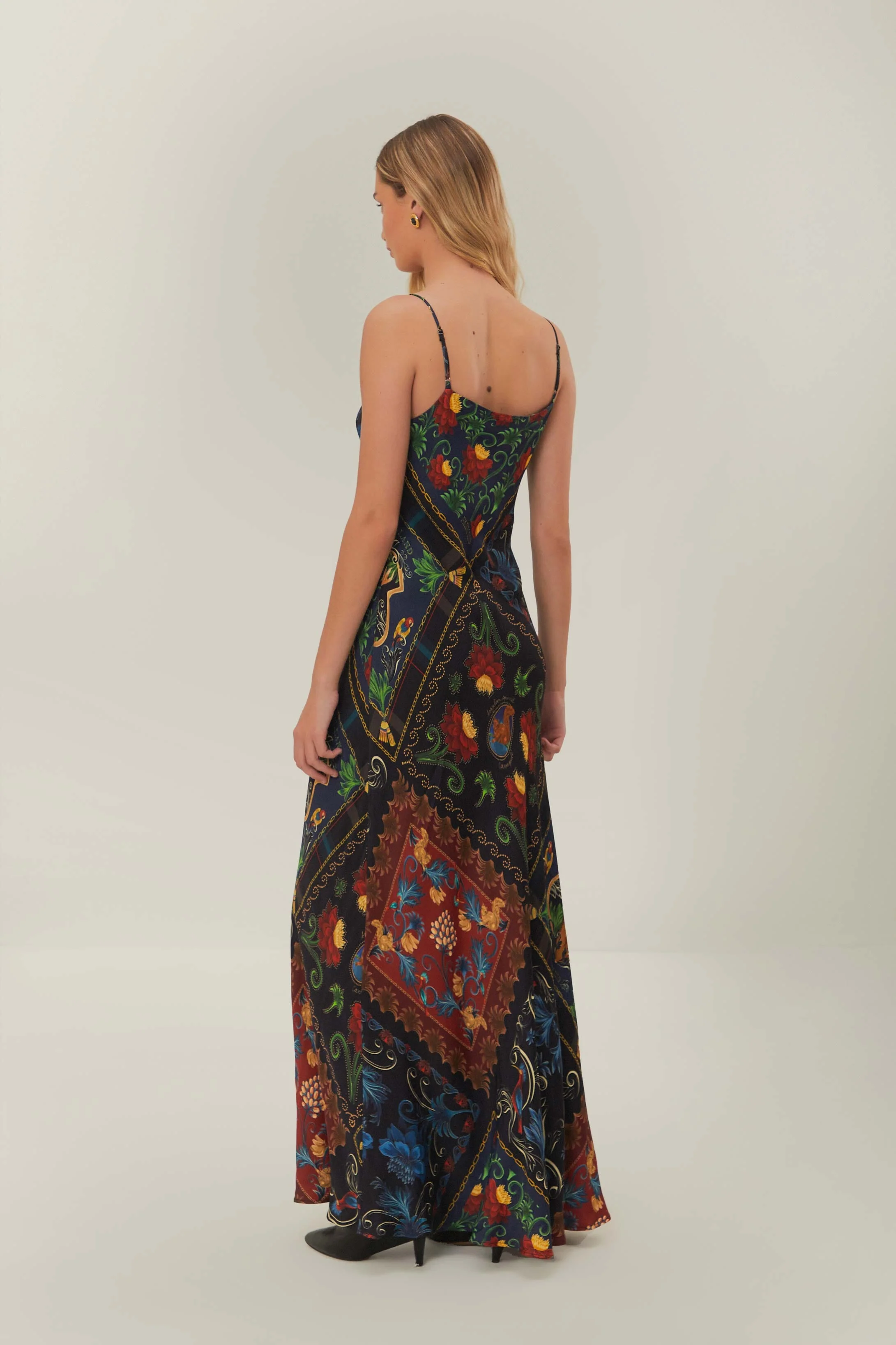 MIXED ARABESQUE SCARVES BLACK SLEVELESS MAXI DRESS - Image 4