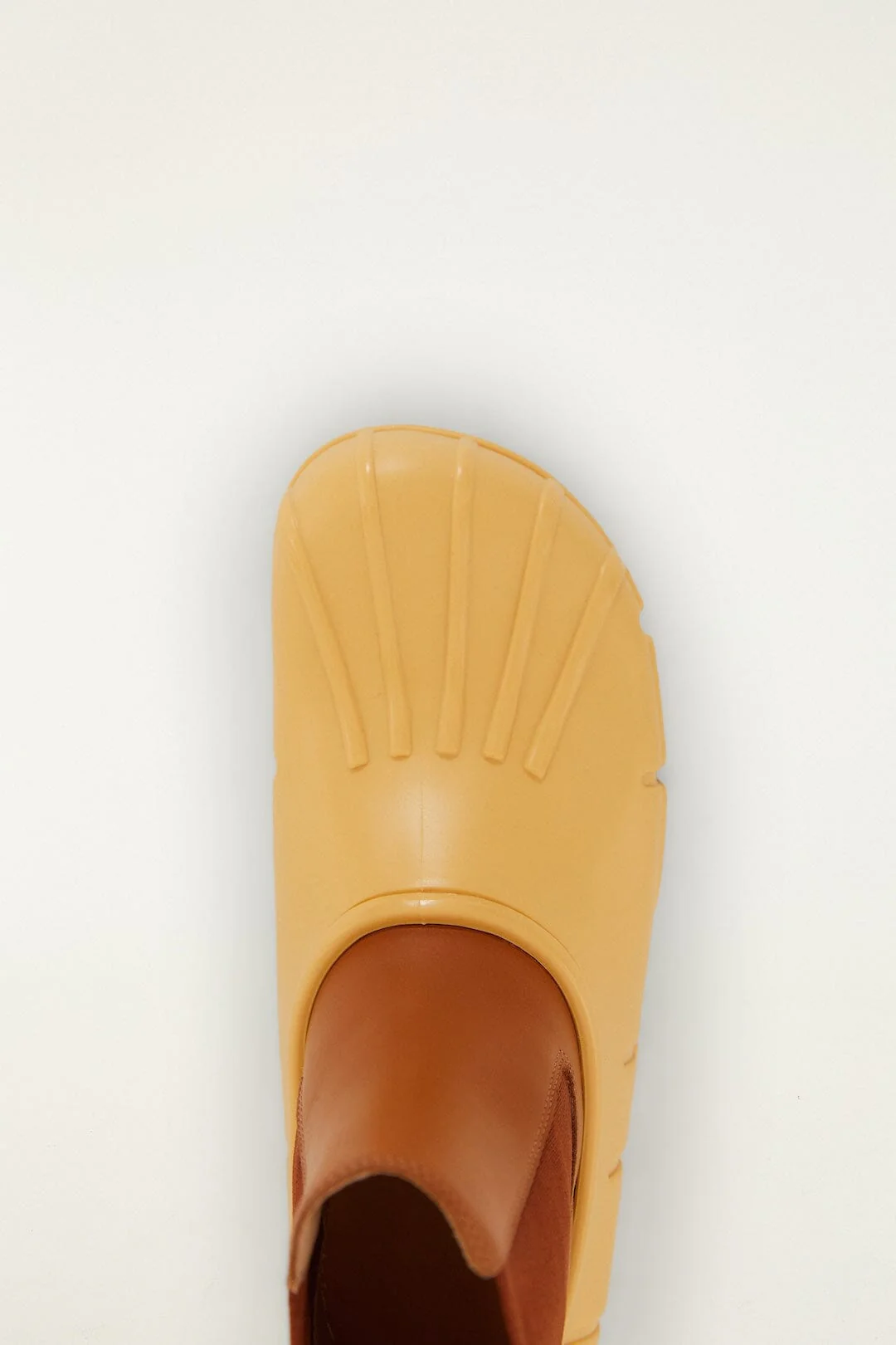 Butter Yellow Monstera Rain Chelsea Boot - Image 4