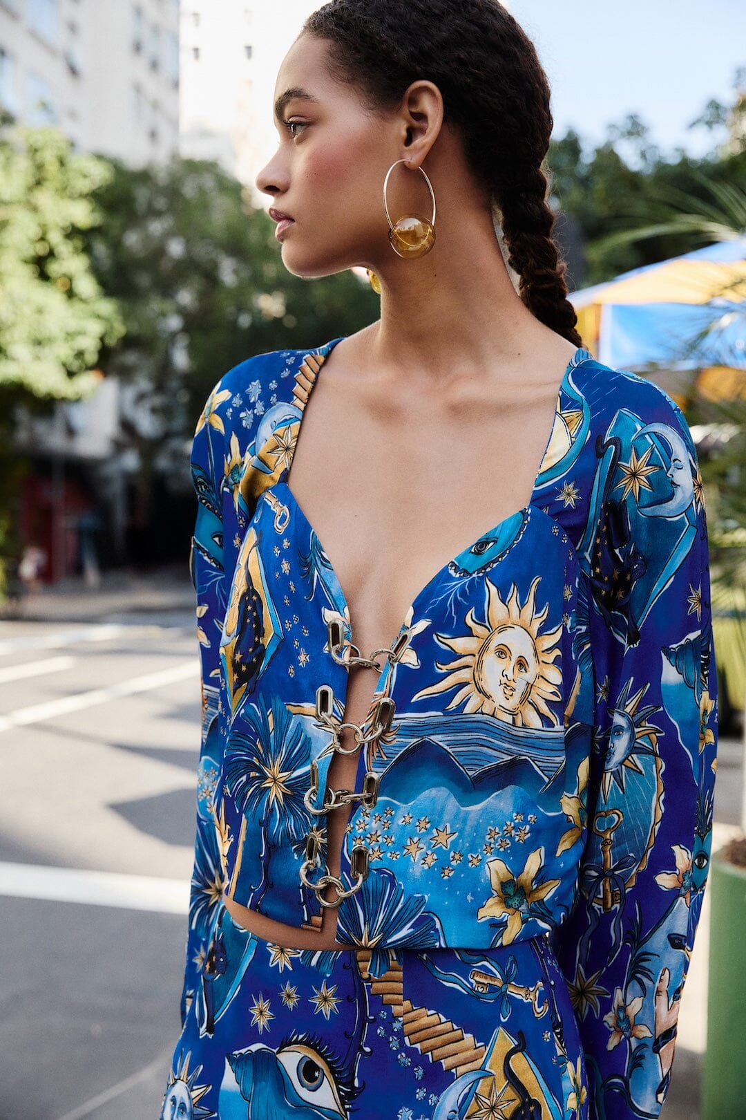 Blue Mystical Front Cut-Out Crop Blouse and Skirt Set - Image 2