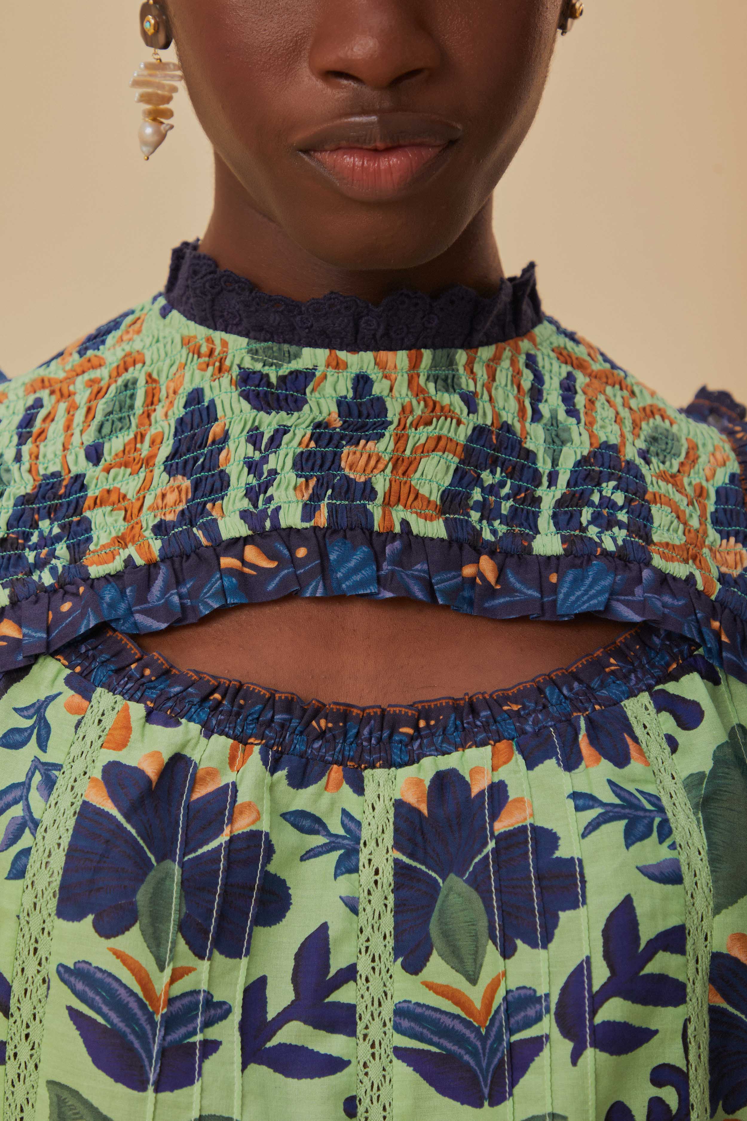 Ocean Tapestry Green Sleeveless Blouse - Image 3