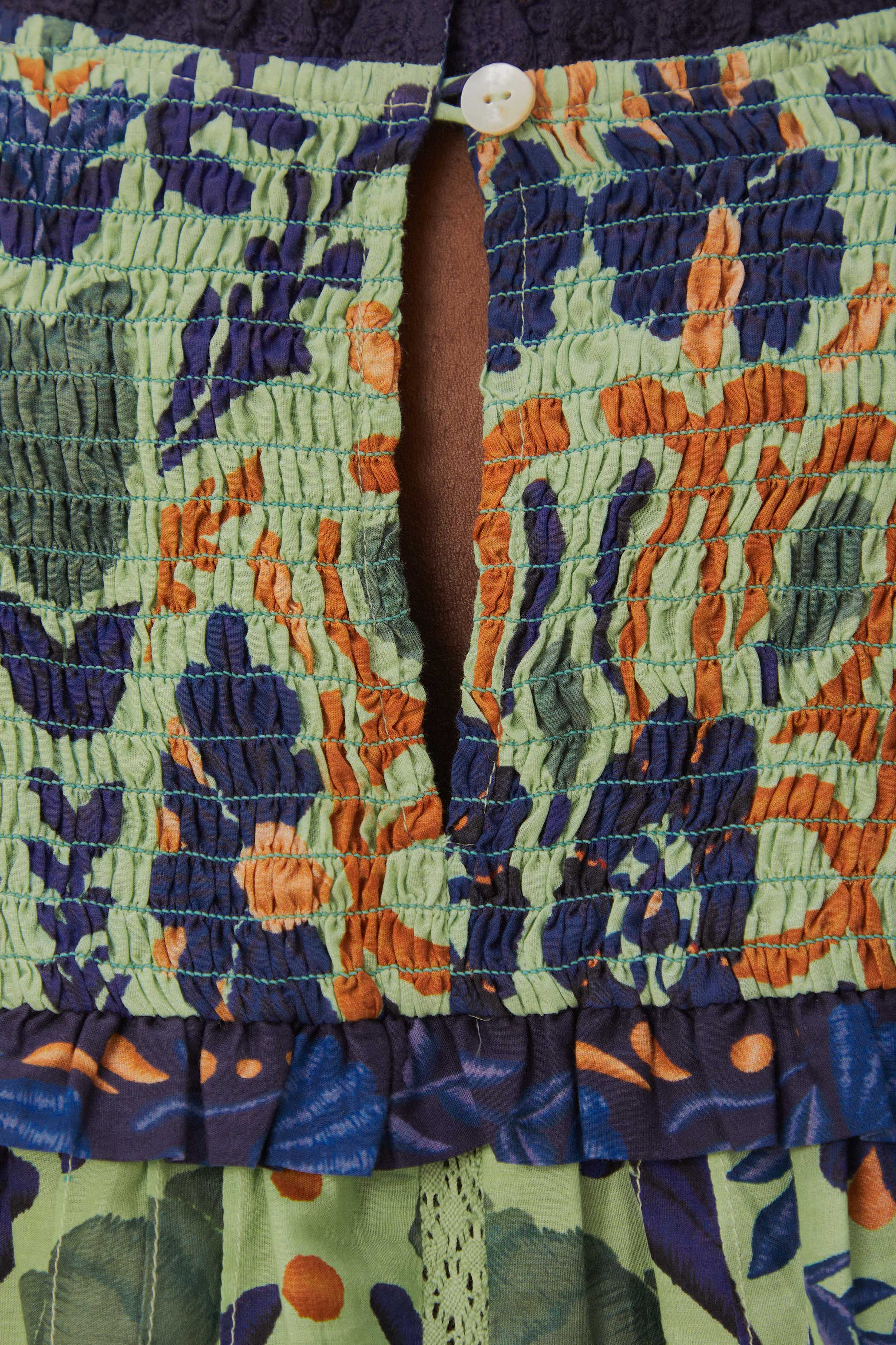 Ocean Tapestry Green Sleeveless Blouse - Image 6