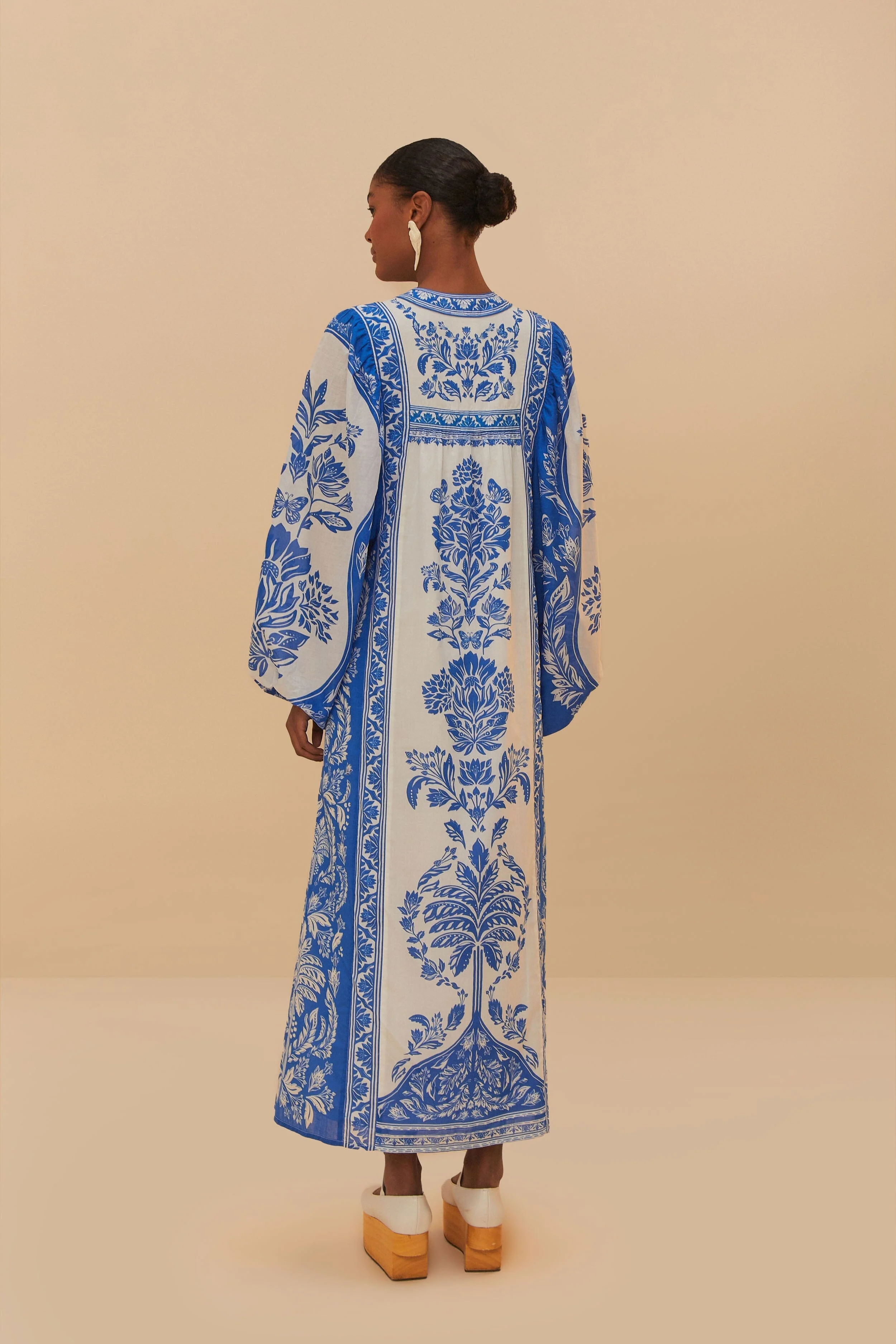 Off-White Delicate Tapestry Long Sleeve Maxi Dress - Image 4