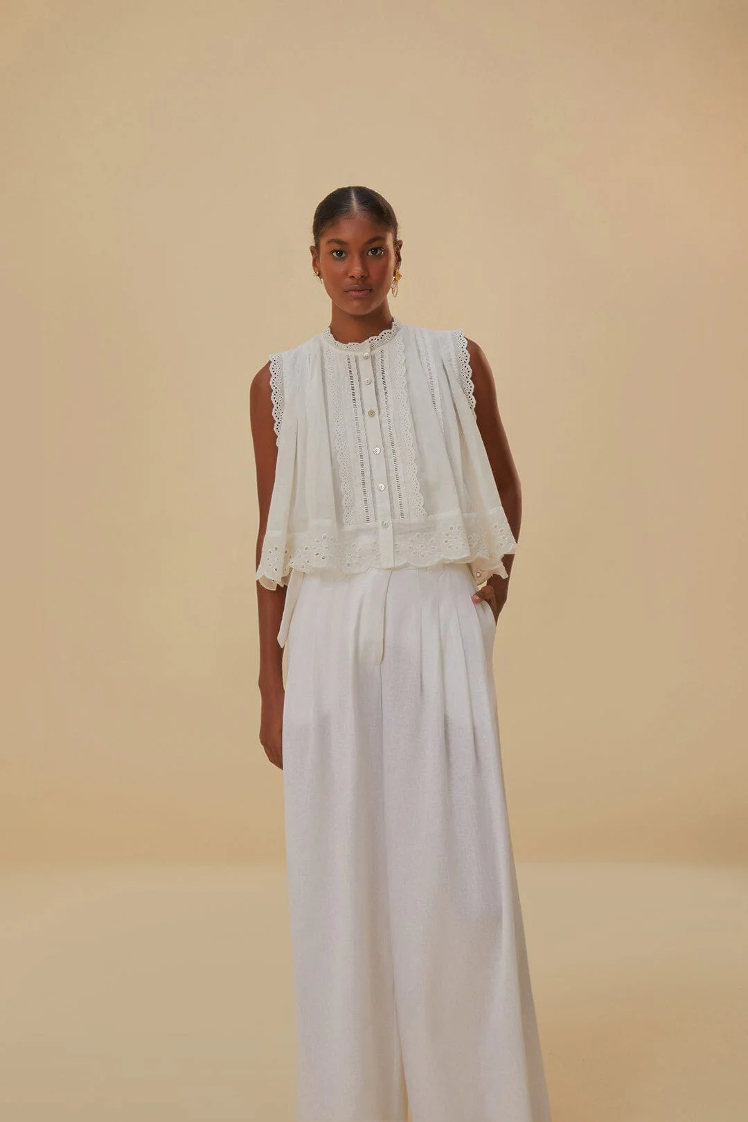 Off-White Linen Low Waist Pants - Image 3
