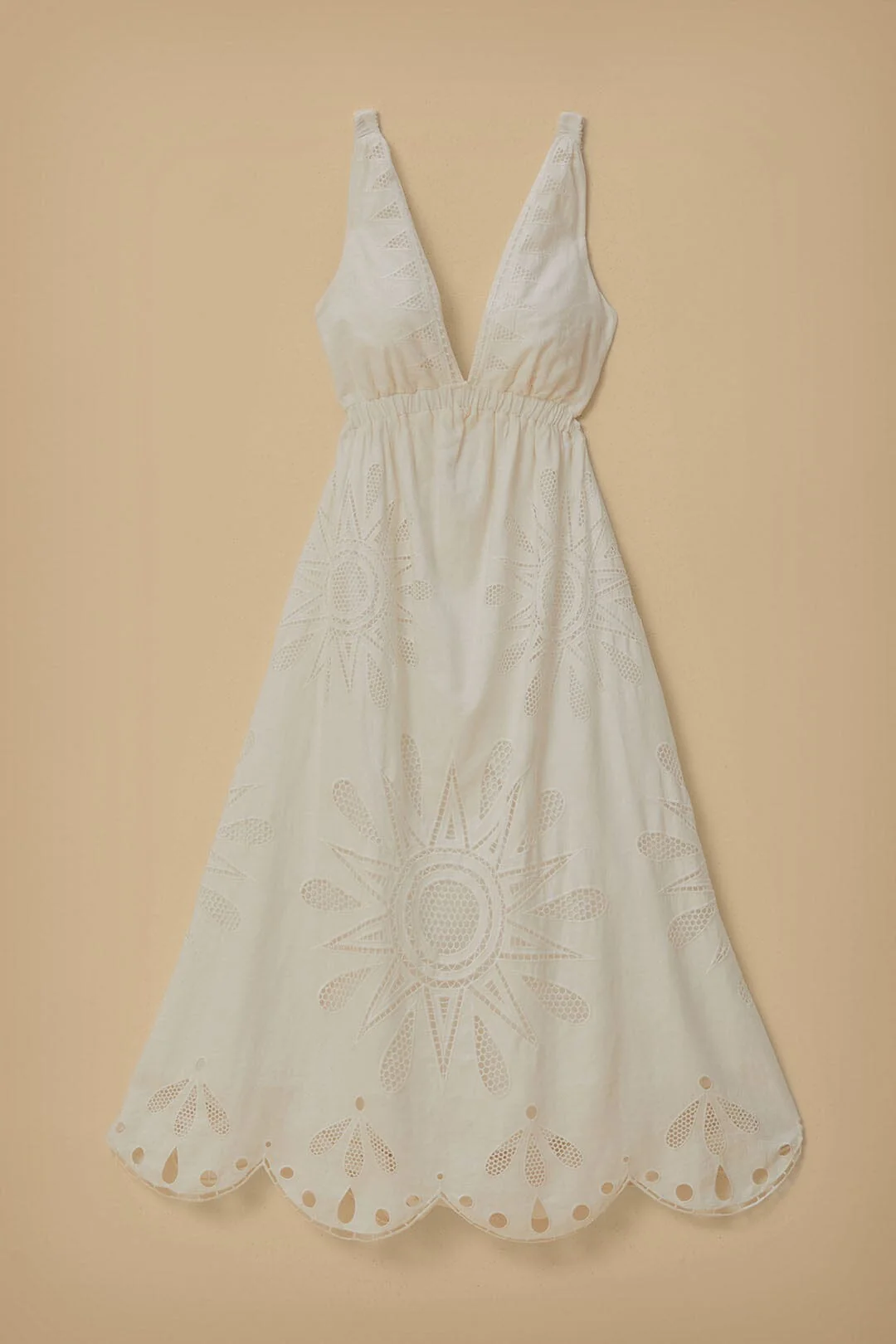 Off-White Maxi Richelieu Lenzing™ Ecovero™ Euroflax™ Maxi Dress - Image 4