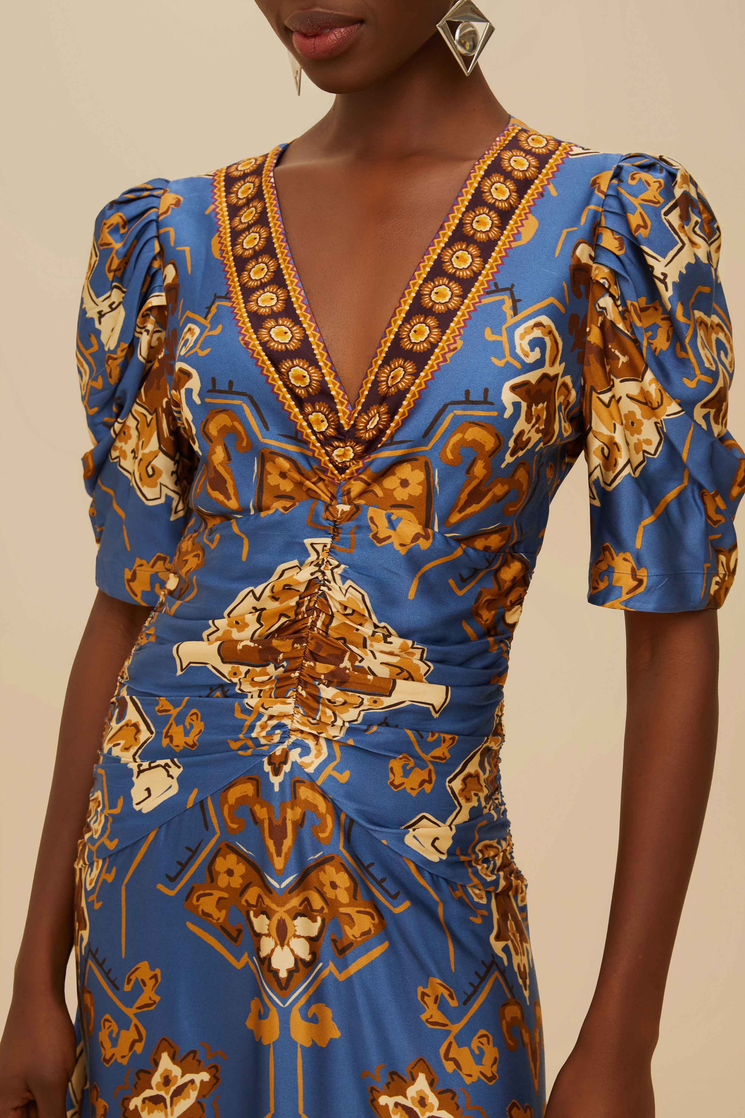 Blue Ornament Floral Midi Dress - Image 2