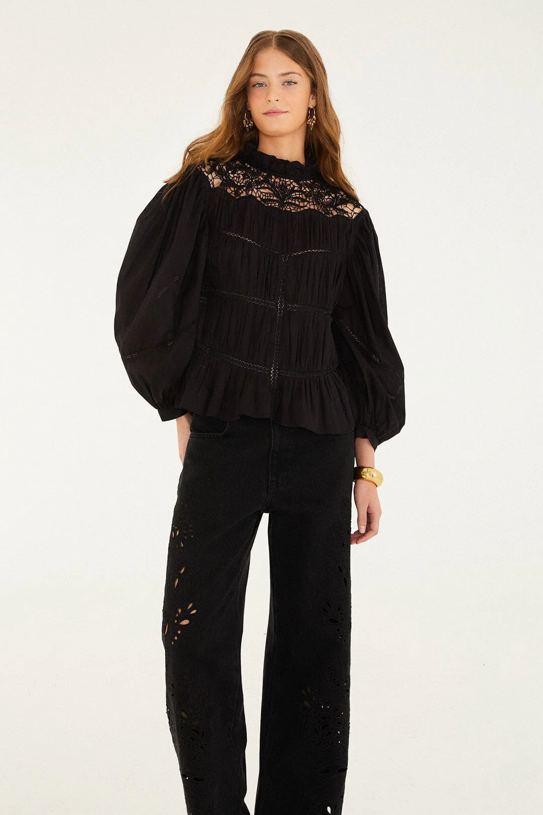 Black Cut-Out Richelieu Denim Pants - Image 4