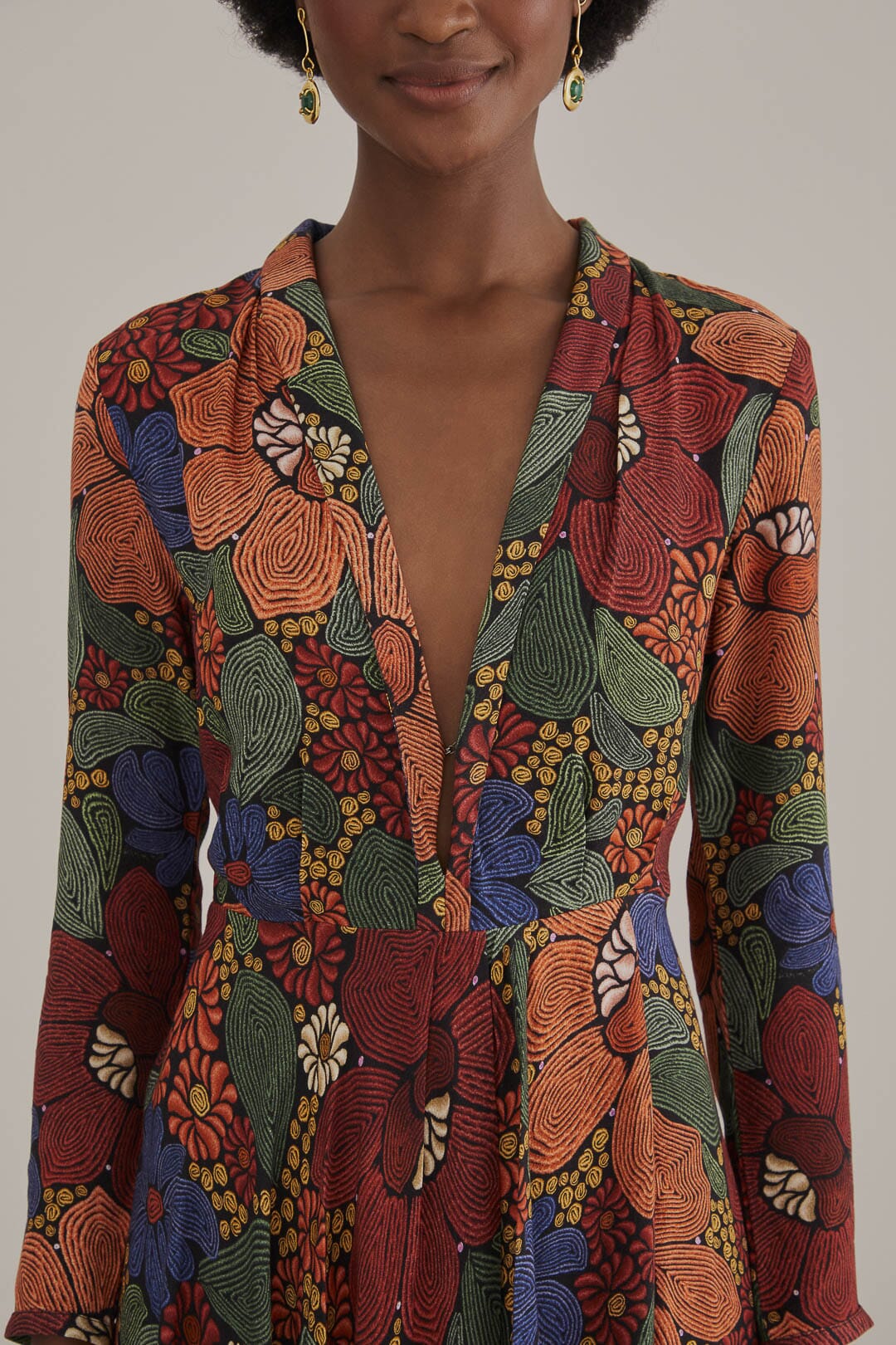 Black Stitched Flowers V Neck Maxi Dress - Image 3