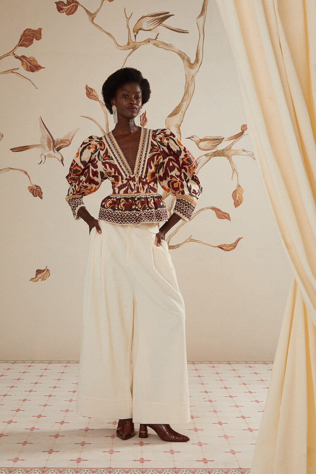 Cream Toucans Scarf Puff Sleeve Blouse - Image 2