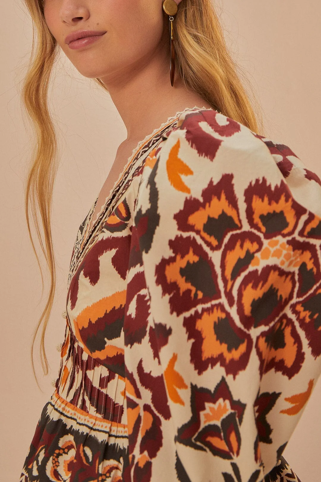 Cream Toucans Scarf Puff Sleeve Blouse - Image 3