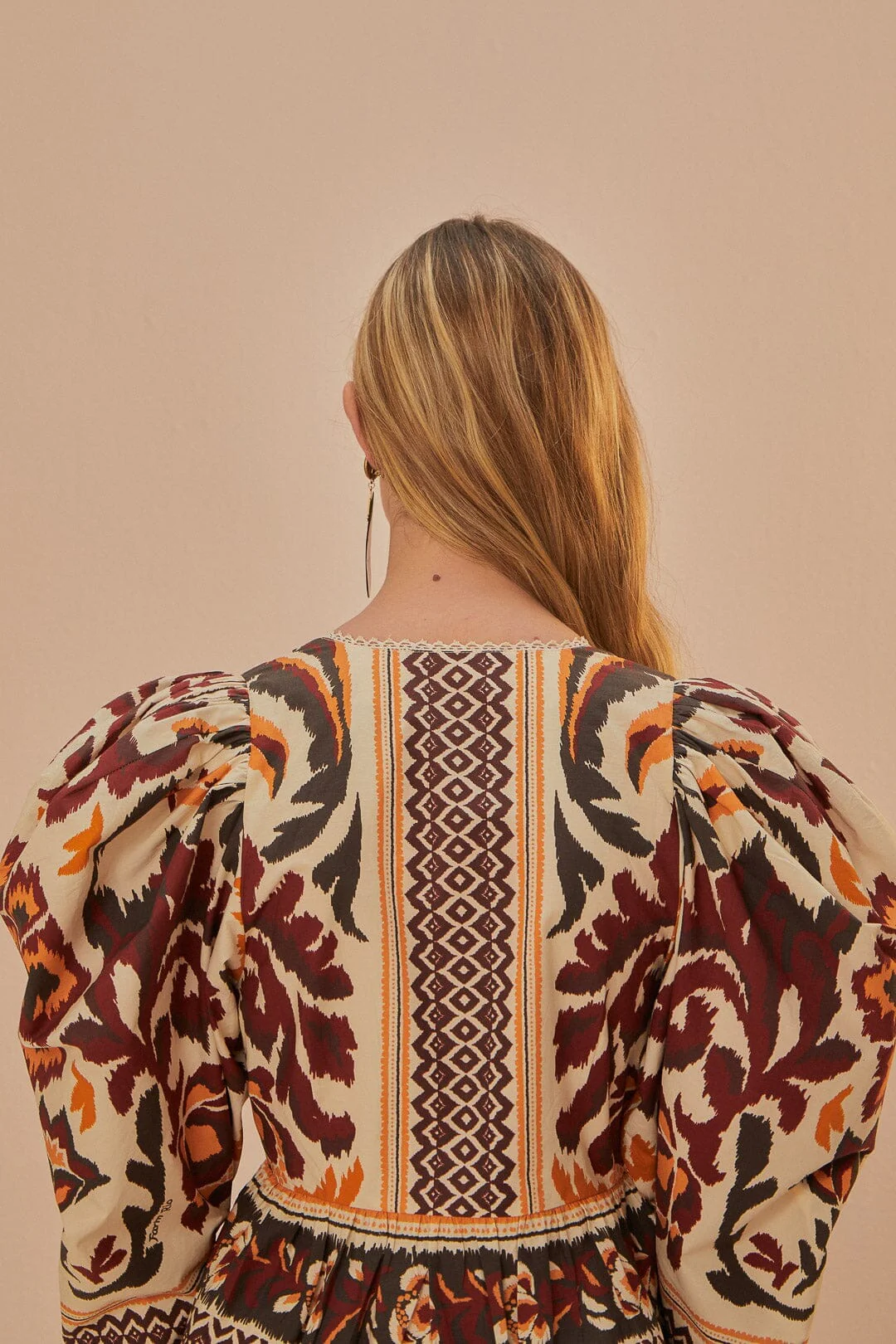Cream Toucans Scarf Puff Sleeve Blouse - Image 4