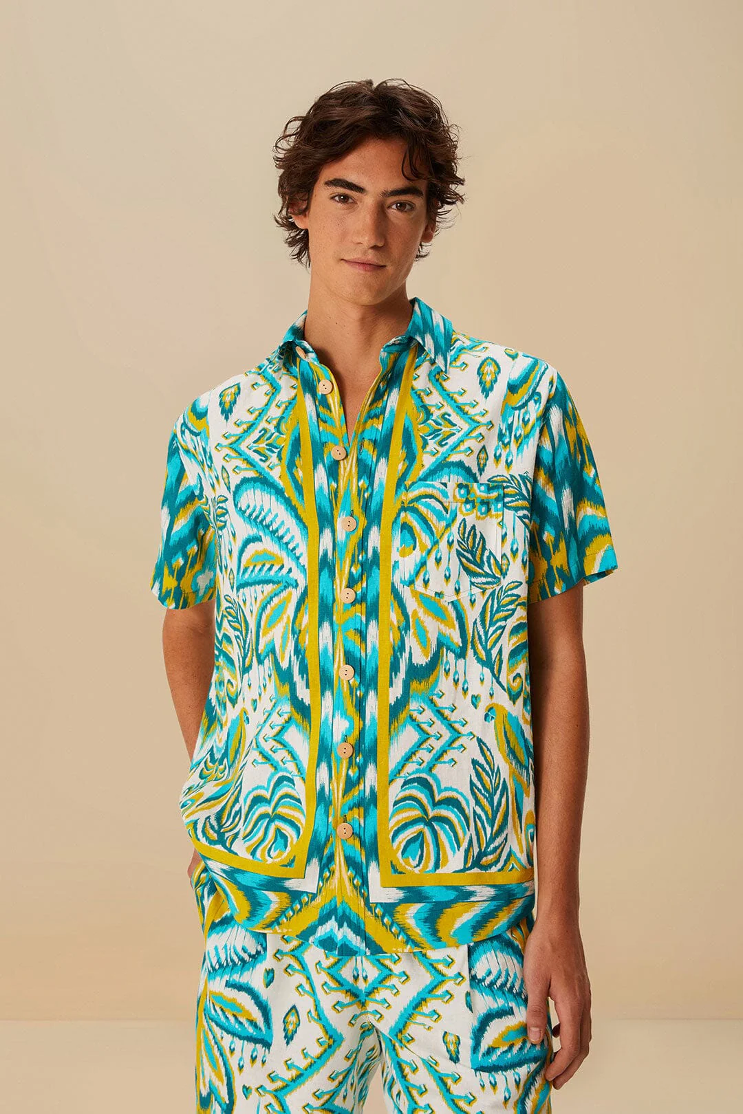 Sand Tropical Tapestry LENZING™ ECOVERO™ Euroflax™ Shirt - Image 4
