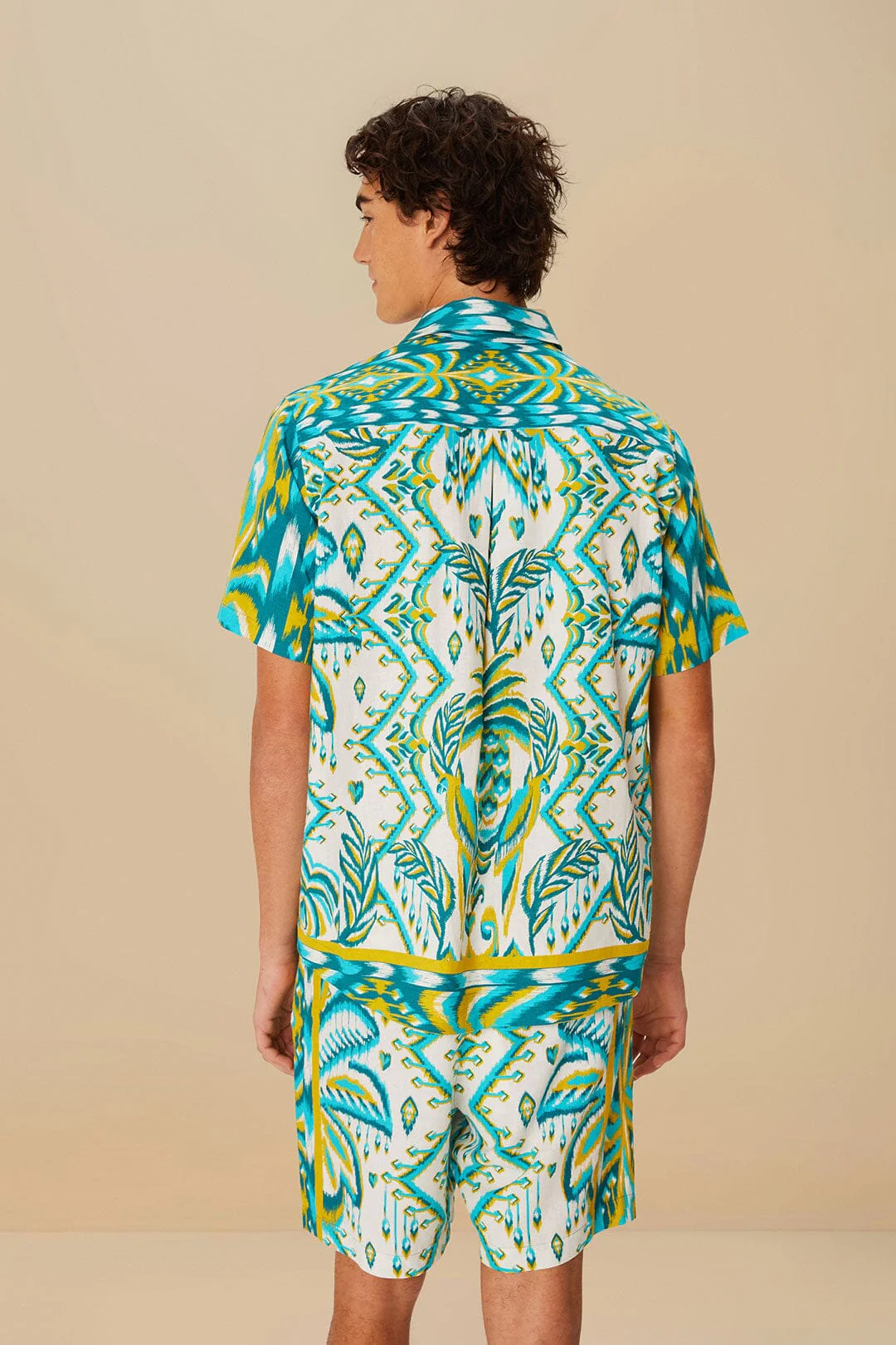 Sand Tropical Tapestry LENZING™ ECOVERO™ Euroflax™ Shorts - Image 5