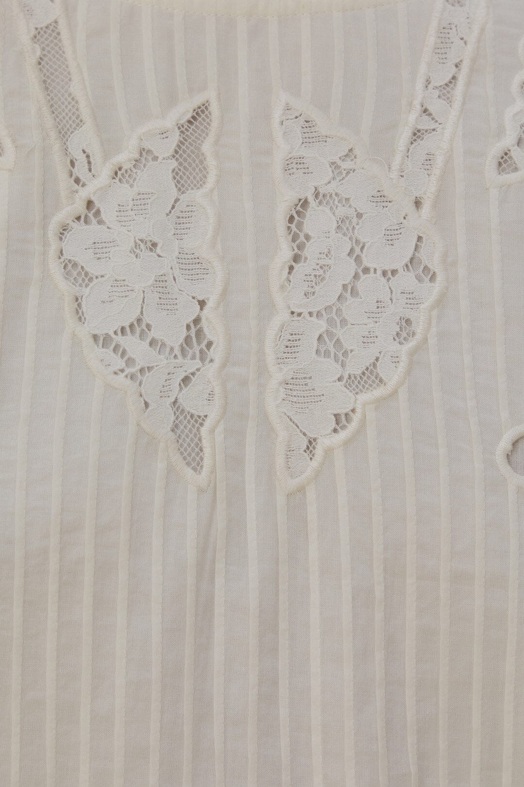 White Richelieu Short Sleeve Blouse - Image 5