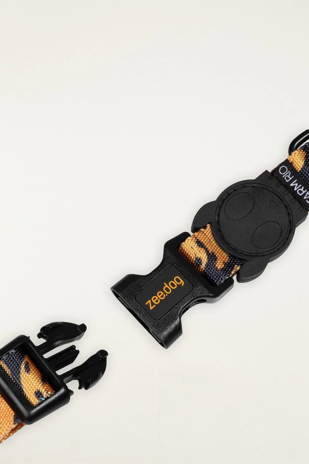 Zeedog Farm Bananas Collar - Size L - Image 3